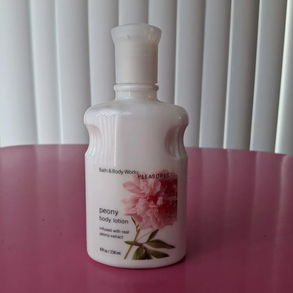 Bath & Body Works PEONY Body Lotion 8 fl oz Discontinued